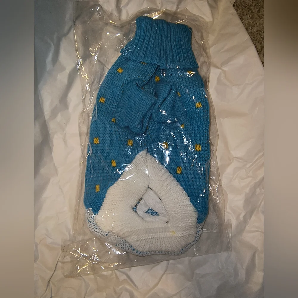 NIP Pet Sweater/Coat for Cat or Smaller Dog Size L(14)